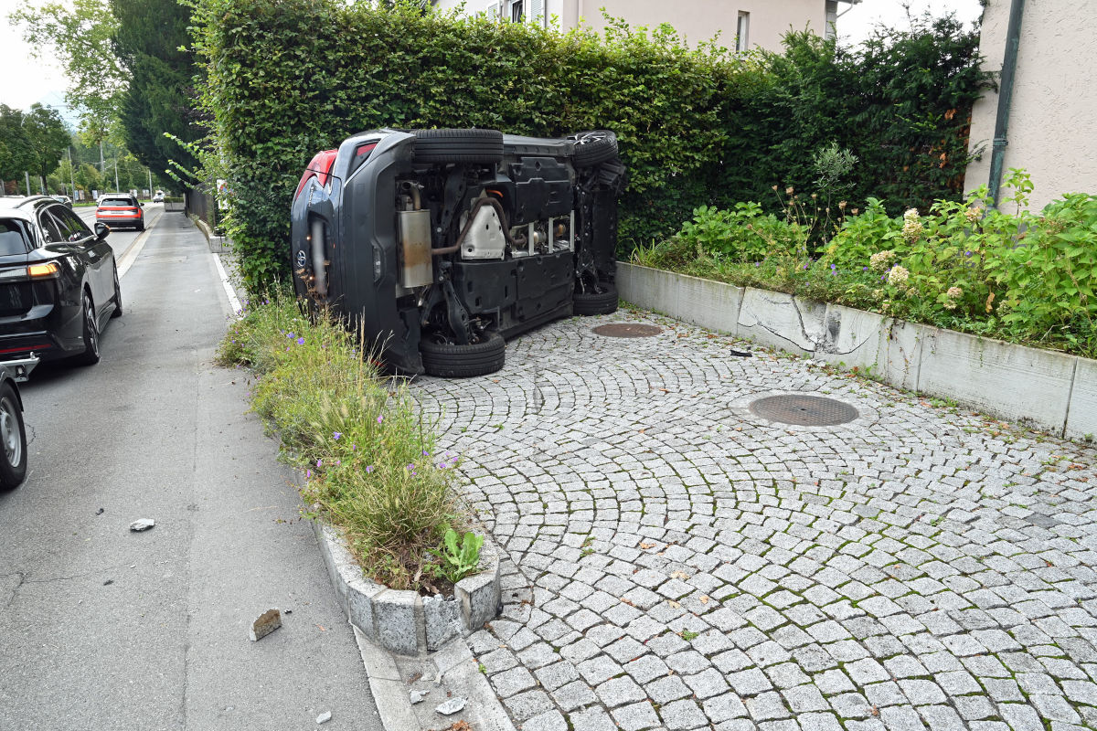 Der Sachschaden beläuft sich auf rund 50'000 Franken.