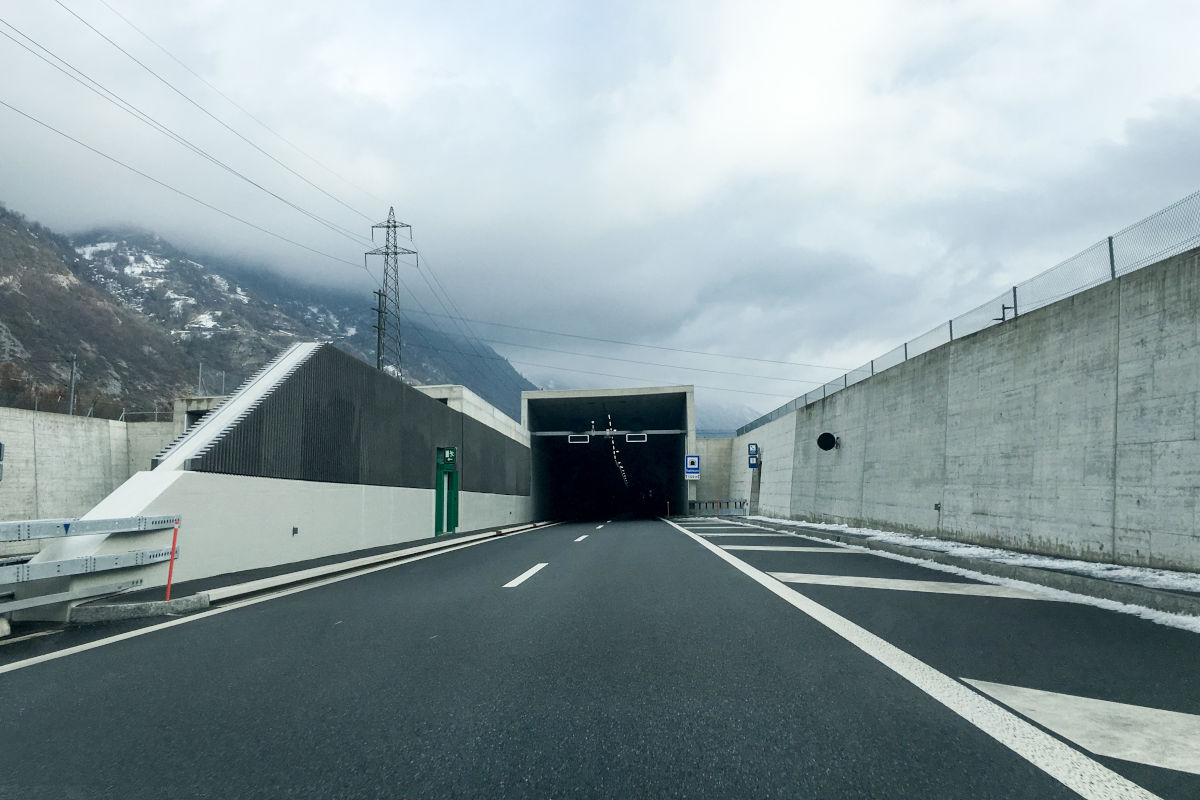 Der Tunnel Turtmann wird für Unterhaltsarbeiten in zwei Nächten gesperrt.