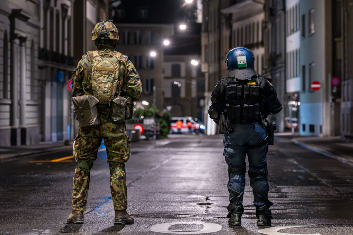 Polizei und Armee trainierten gemeinsam für ausserordentliche Bedrohungslagen.