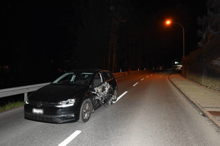 Kollision zwischen zwei Autos in Degersheim