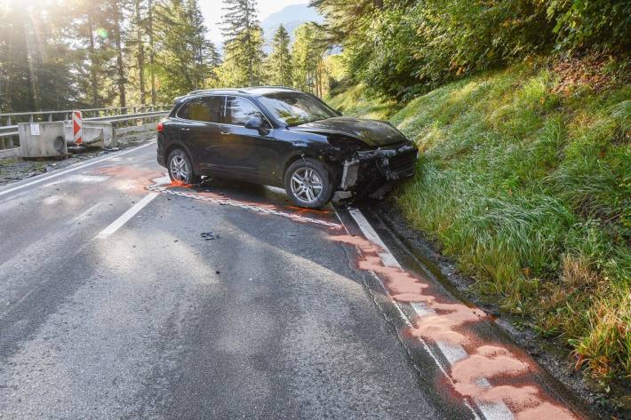  Das Fahrzeug musste abgeschleppt werden