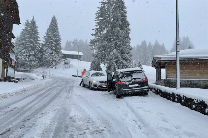 An den Fahrzeugen entstand erheblicher Sachschaden