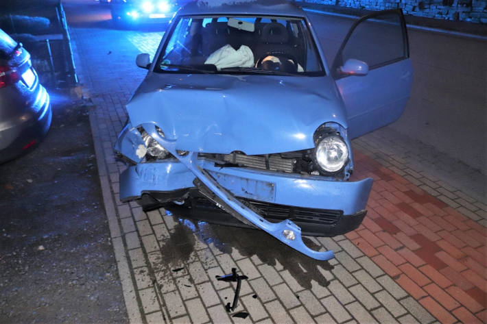 Unfallfahrzeug in Bad Driburg
