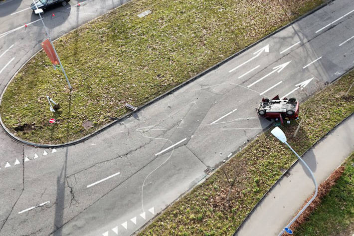 Die genaue Unfallursache wird abgeklärt.