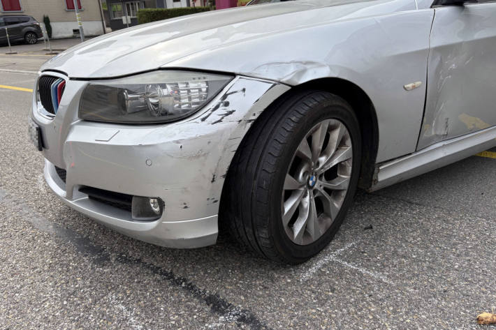 Der Sachschaden beträgt mehrere tausend Franken.