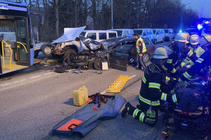 Mehrere Personen wurden verletzt