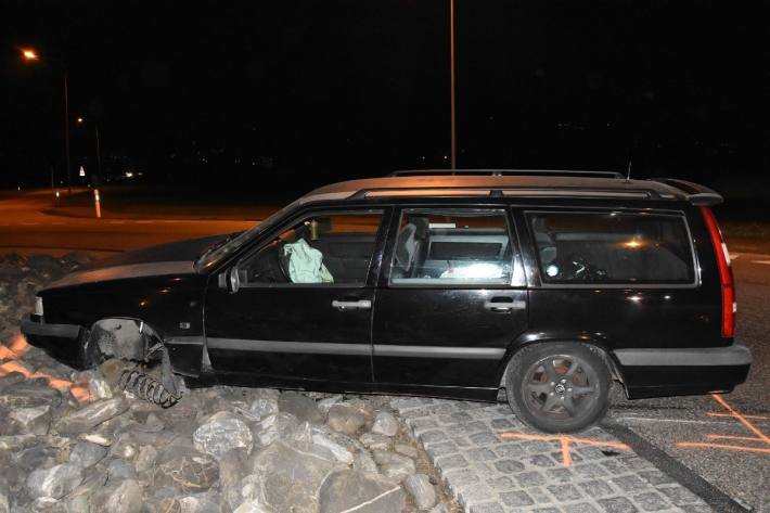 Die Autolenkerin fuhr in fahrunfähigem Zustand.