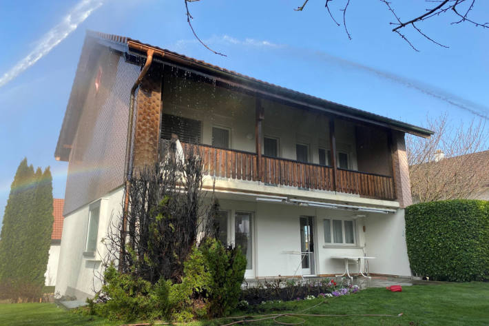 Hoher Schaden nach Brand in Einfamilienhaus