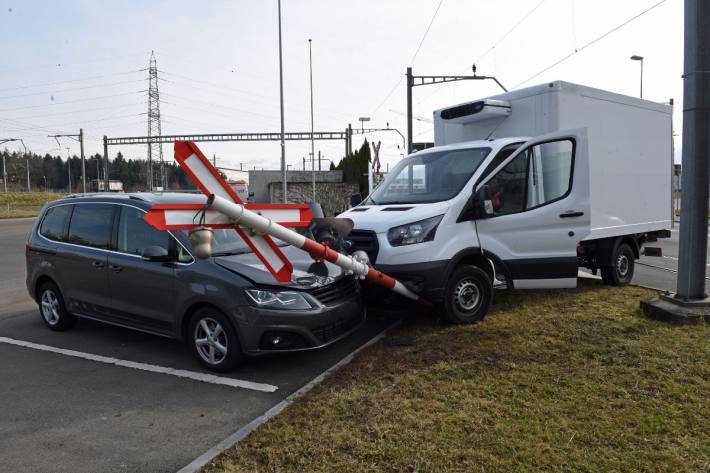 Personen wurden keine verletzt.