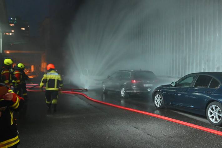 Ein Geschäftsareal ist in Goldach in Brand geraten.