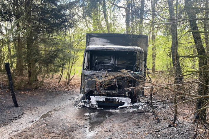 Lkw vollständig ausgebrannt bei Drolshagen