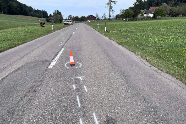 Rollerfahrer nach Unfall verletzt im Spital