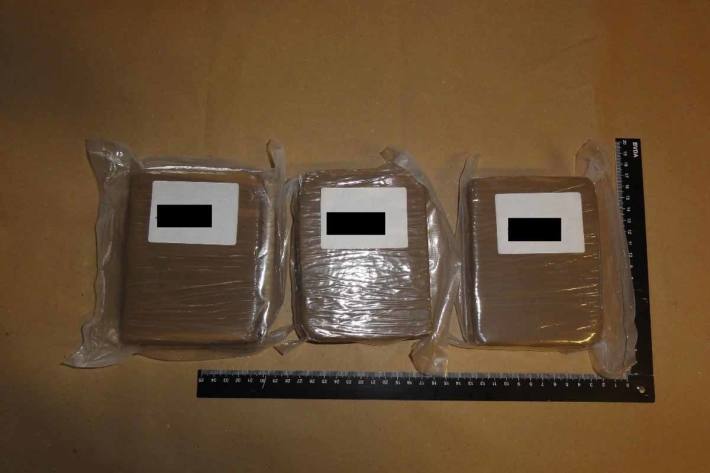 Polizisten stellten in Wien das Suchtmittel und Bargeld sicher 