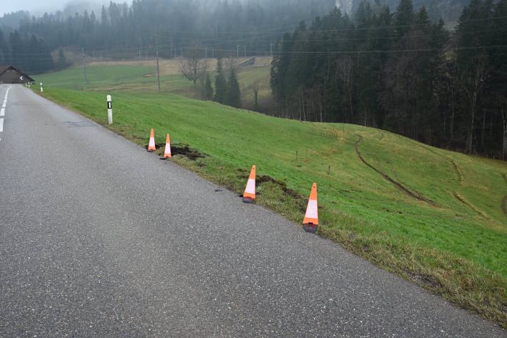 Alkoholisiert mit Auto verunfallt
