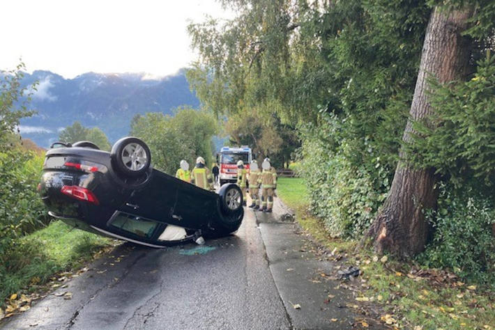 Betrunken mit Auto überschlagen in Hohenems