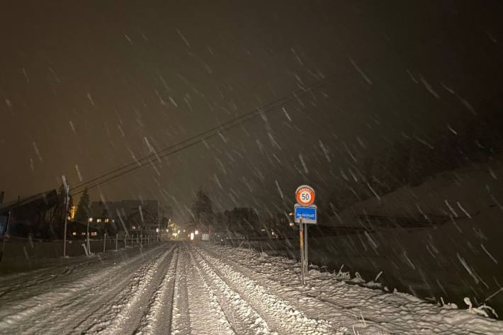 Andermatt am Mittwochabend 3.11.2021.