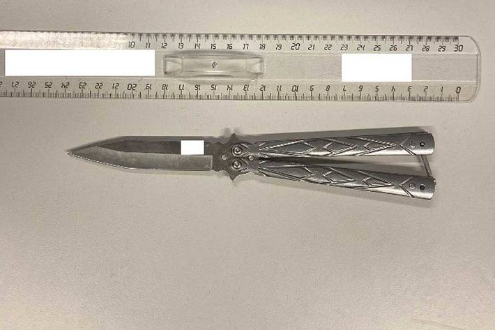 Der 30-Jährige wurde festgenommen und das Messer in Wien sichergestellt