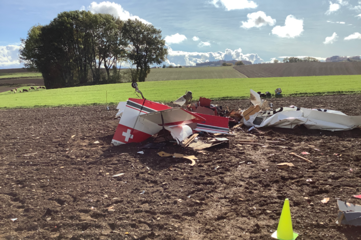 Pilot bei Absturz in Gimel VD verstorben