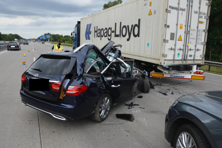 Unfallsituation auf der A1 bei Oyten