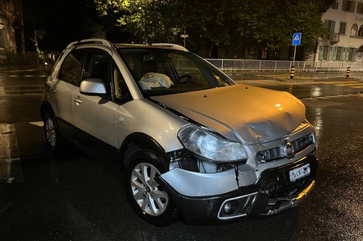 In Walenstadt im Kanton St. Gallen kam es zu einem Unfall mit Fahrerflucht.