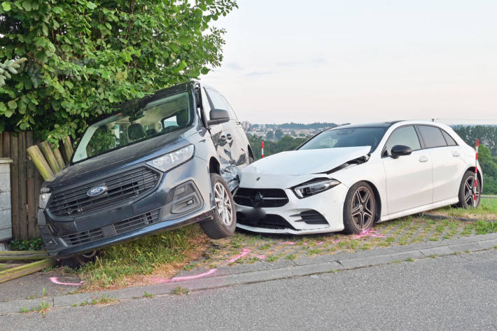 Es entstand Sachschaden von ca. 61'000 Franken
