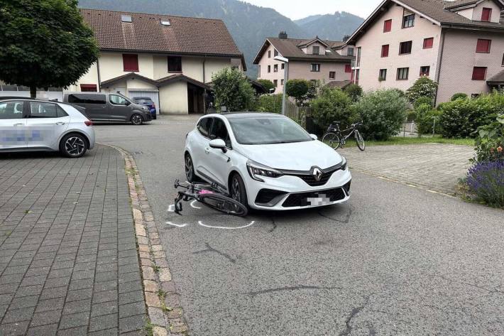 Es entstand Sachschaden im Wert von rund 1'500 Franken