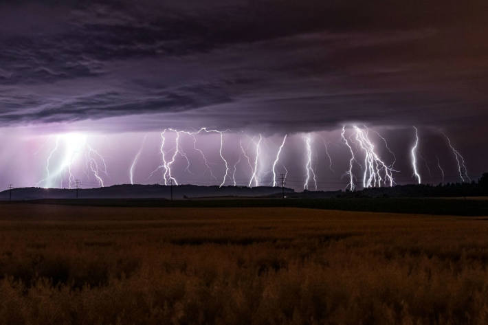 Zum Teil heftige Gewitter in Deutschland erwartet.