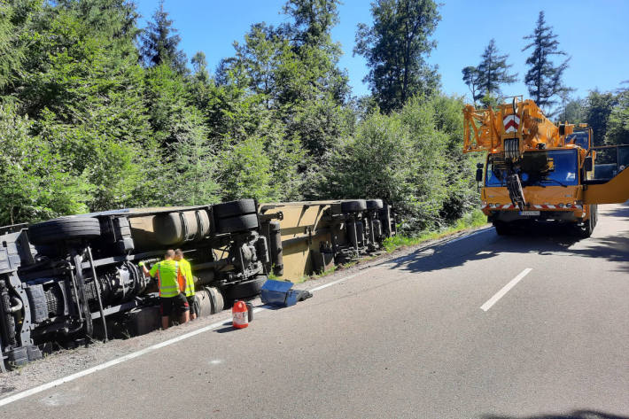 Verkehrsunfall mit hohem Sachschaden in Johanniskreuz