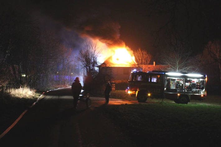 Haus wird Raub der Flammen