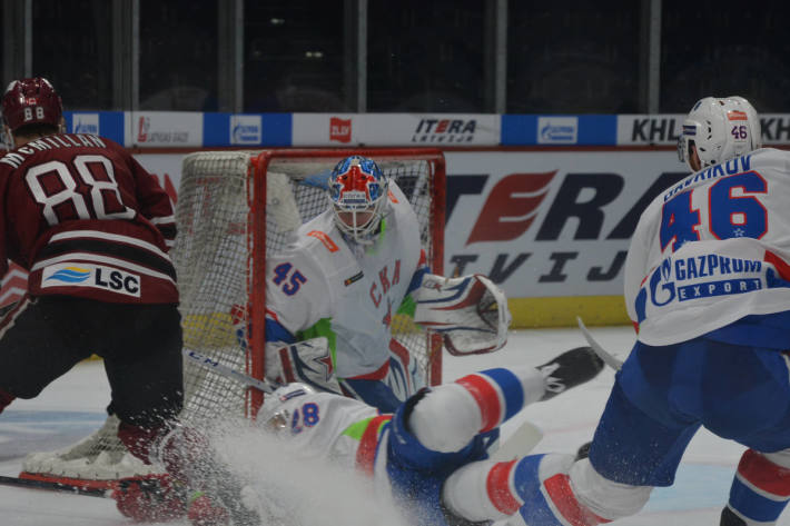 Dinamo Riga unterliegt SKA St. Petersburg im Hallenstadion.