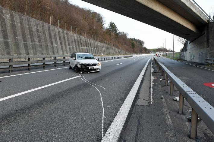 Selbstunfall auf der A2 bei Knutwil.