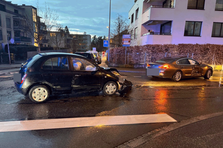 An beiden Fahrzeugen entstand beträchtlicher Sachschaden