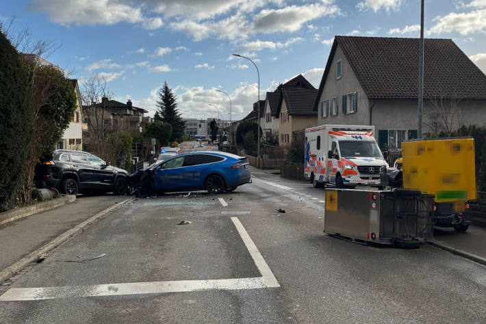 Die Fahrerin des Kleinmotorrads blieb beim Unfall unverletzt.