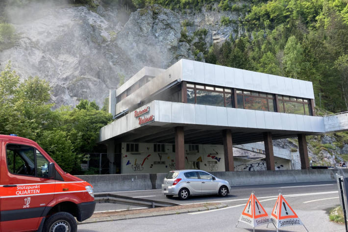 Brand im alten Restaurant Walensee an der A3