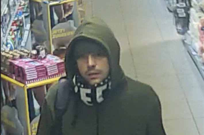 Die Polizei bittet um Hinweise zum Täter.