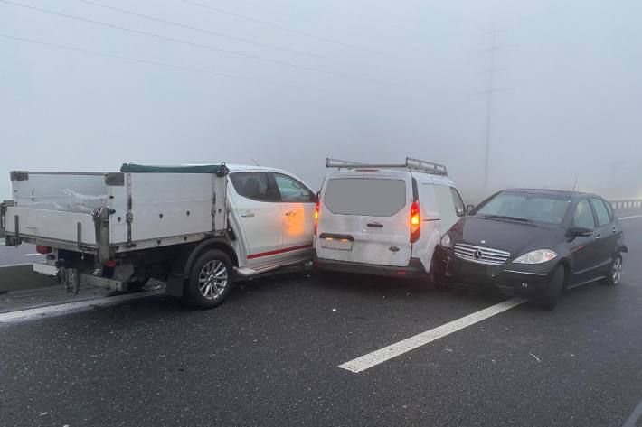 Sechsmal Totalschaden nach Morgenunfällen.