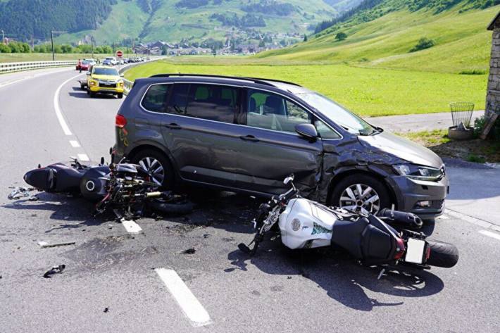 Unfall mit zwei Verletzten 