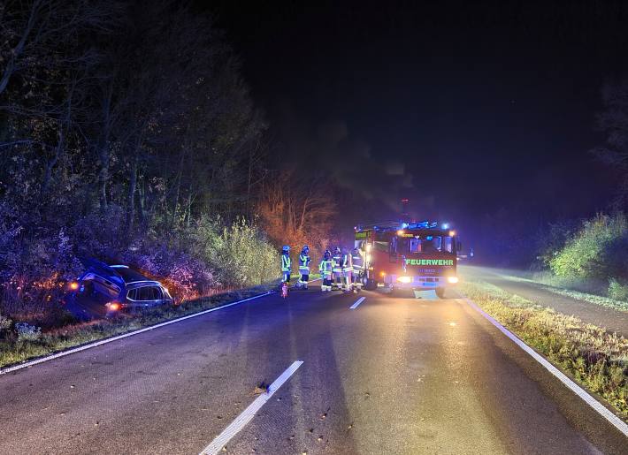 Eine verletzte Person nach Verkehrsunfall bei Grevenbroich-Frimmersdorf