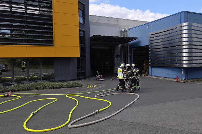 Ein Übergreifen der Flammen wurde verhindert.
