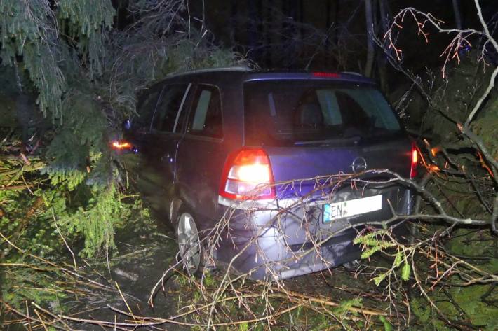 Auf gesperrter Strecke verunfallt.