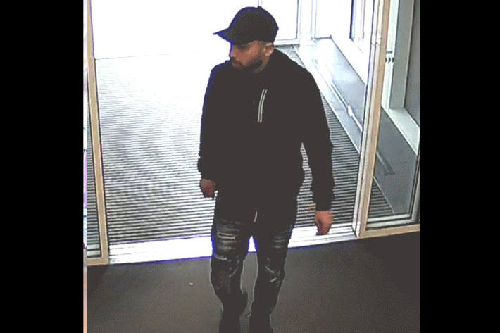 Dieser Mann wird wegen Diebstahls gesucht.