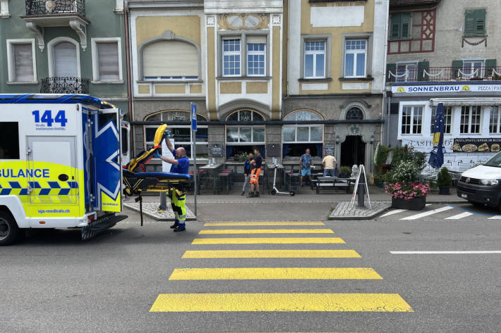 Mann auf Fussgängerstreifen angefahren in Rheineck