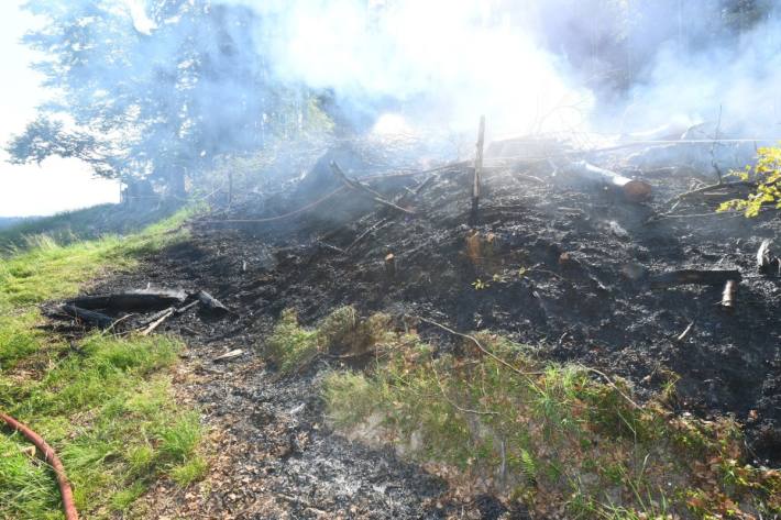 Die Feuerwehr konnte das Feuer schnell löschen.