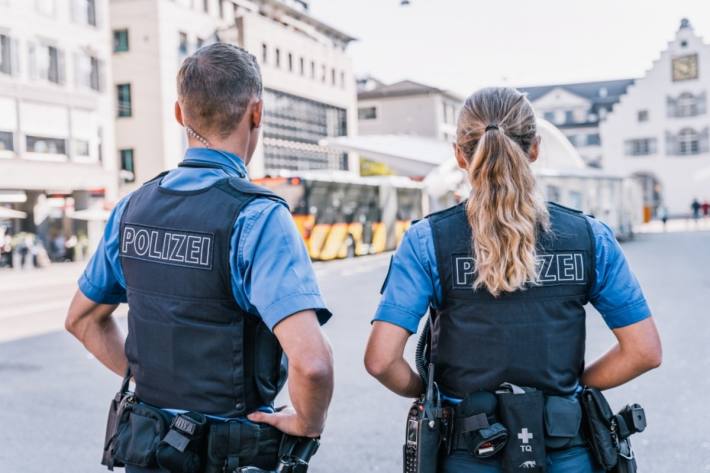 Zwischenfälle gestern auf dem Weg zum Fussballstadion in St. Gallen. (Symbolbild)