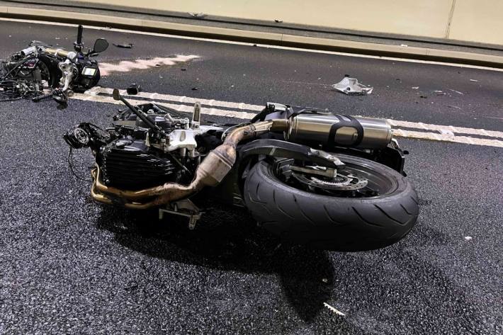 Schwerer Motorradunfall im Lungerntunnel.