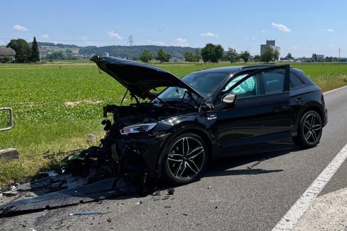 Beide Fahrer wurden verletzt