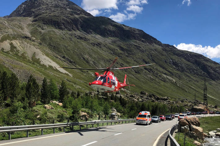 Unfallstelle an der ein Motorradfahrer starb bei Silvaplana