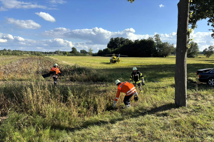 Die Feuerwehr unterstützte die Rettungskräfte.