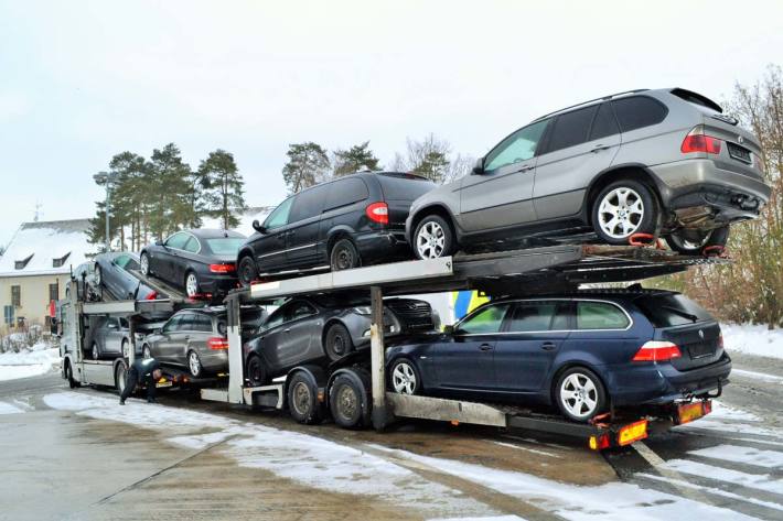 Der Mann konnte seinen Weg erst fortsetzen, als er die Mängel an seinem Lkw behoben hatte
