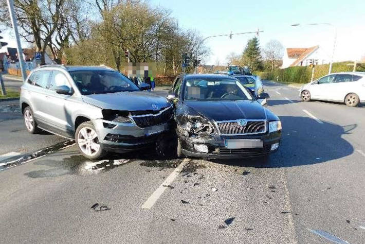 Kollision im Kreuzungsbereich